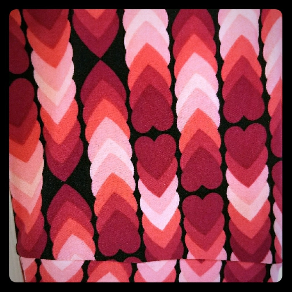 New Lularoe Valentine Leggings